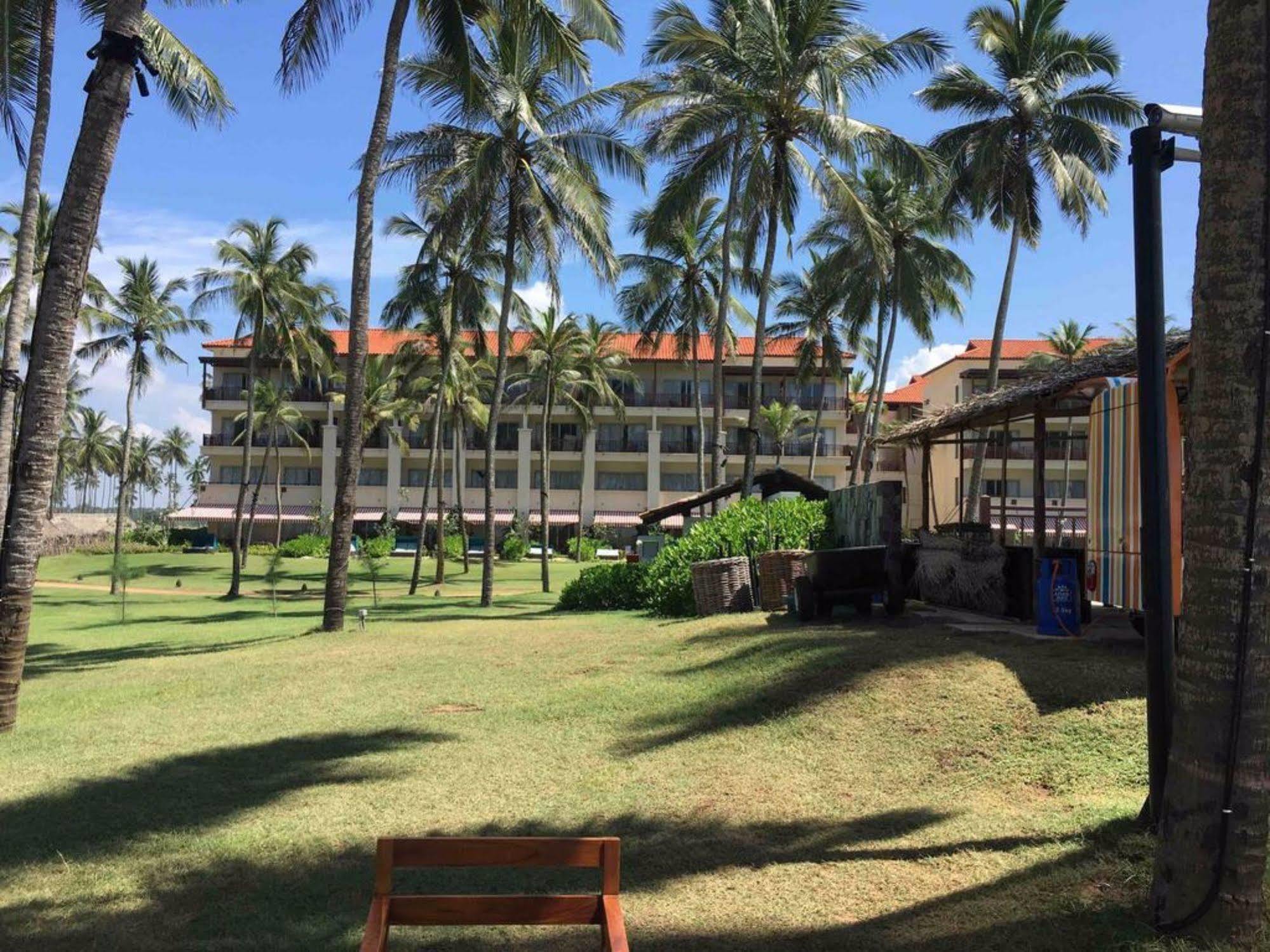 Peacock Beach Hotel Hambantota Luaran gambar